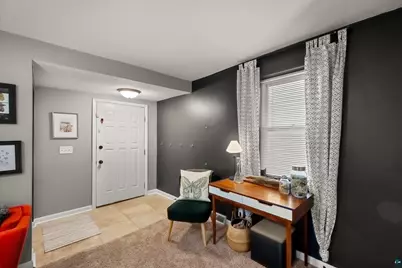 721 E 6th St, Duluth, MN 55805 - Photo 14