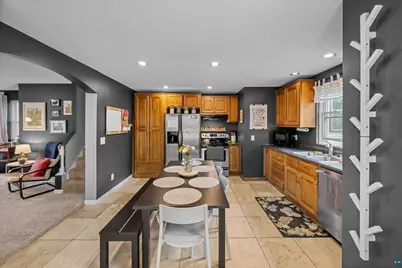 721 E 6th St, Duluth, MN 55805 - Photo 20