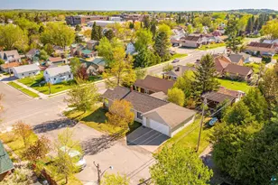 304 E James St, Ely, MN 55731 - Photo 34