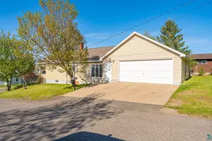 304 E James St, Ely, MN 55731 - Photo 28