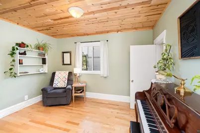 5410 Oneida St, Duluth, MN 55804 - Photo 8