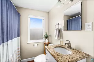 5530 W 8th St, Duluth, MN 55807 - Photo 28