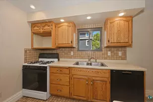 1014 N 12th Ave E, Duluth, MN 55805 - Photo 12
