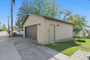 1014 N 12th Ave E, Duluth, MN 55805 - Photo 30