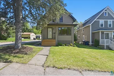 1014 N 12th Ave E, Duluth, MN 55805 - Photo 1