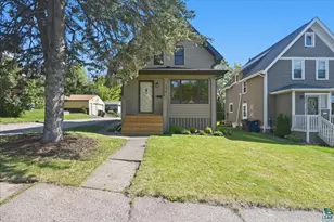 1014 N 12th Ave E, Duluth, MN 55805 - Photo 1