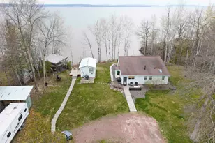 4107 Lake Park Rd, Ashland, WI 54806 - Photo 2