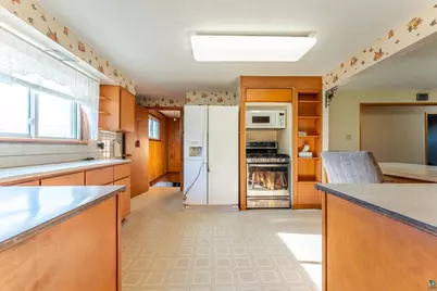 1419 E Chapman St, Ely, MN 55731 - Photo 14