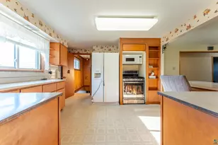 1419 E Chapman St, Ely, MN 55731 - Photo 14