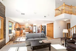 3935 Fountain Gate Dr, Duluth, MN 55811 - Photo 10