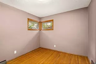 2627 W 15th St, Duluth, MN 55806 - Photo 12