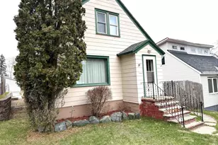 37 E Boundary St, Ely, MN 55731 - Photo 1