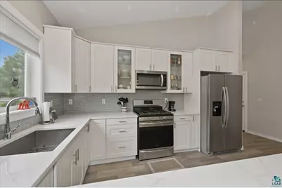205 Coffee Creek Blvd, Duluth, MN 55811 - Photo 6