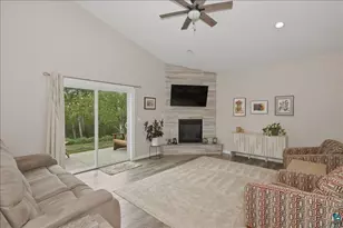 205 Coffee Creek Blvd, Duluth, MN 55811 - Photo 8