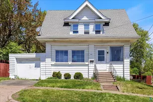 5911 Elinor St, Duluth, MN 55807 - Photo 1