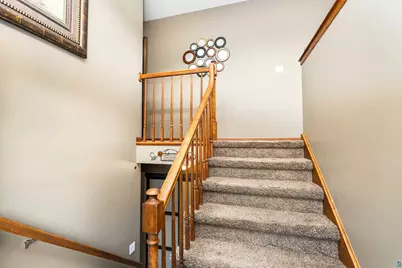 2401 W 23rd St, Duluth, MN 55811 - Photo 26
