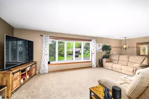 2401 W 23rd St, Duluth, MN 55811 - Photo 10