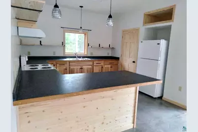 1038 W 3rd Ave, Grand Marais, MN 55604 - Photo 10