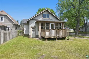 612 Carlton Ave, Cloquet, MN 55720 - Photo 2