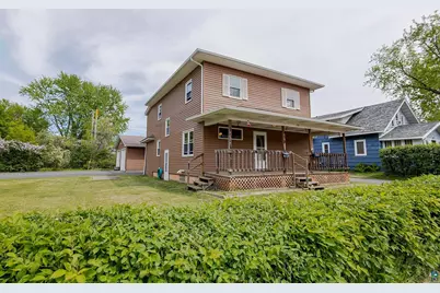 438 9th St, Cloquet, MN 55720 - Photo 2