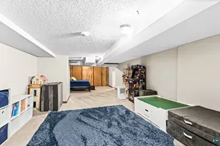 303 W Owatonna St, Duluth, MN 55803 - Photo 30