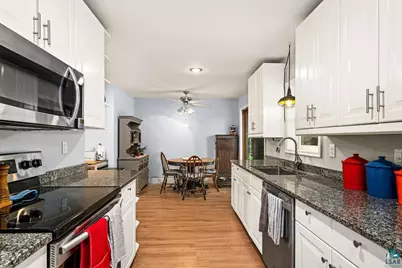 1724 Warren Ave, Duluth, MN 55811 - Photo 6
