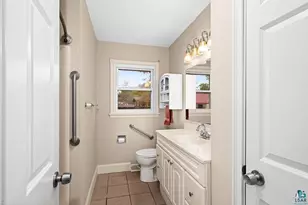 1724 Warren Ave, Duluth, MN 55811 - Photo 18