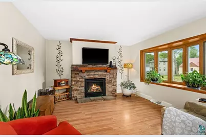 1724 Warren Ave, Duluth, MN 55811 - Photo 24