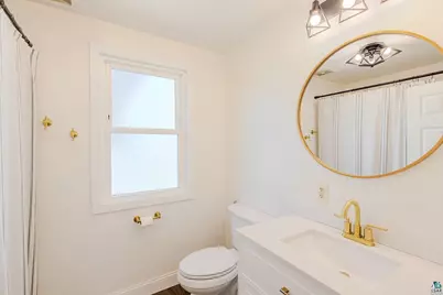 2431 Hughitt Ave, Superior, WI 54880 - Photo 16