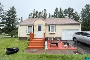 2029 Anderson Rd, Duluth, MN 55811 - Photo 1