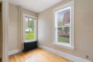 1511 E 4th St, Duluth, MN 55812 - Photo 8