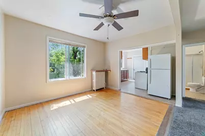 1511 E 4th St, Duluth, MN 55812 - Photo 12