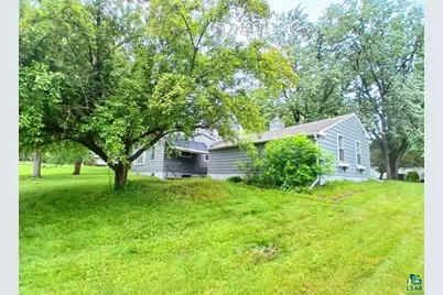 216 Park Ave, Sandstone, MN 55702 - Photo 8