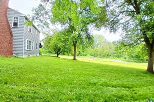 216 Park Ave, Sandstone, MN 55702 - Photo 4