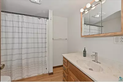 20-22 W 7th St, Duluth, MN 55806 - Photo 20