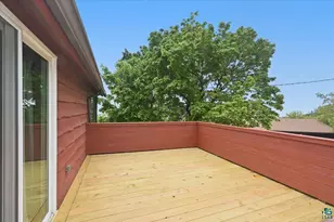 2022 W 7th St, Duluth, MN 55806 - Photo 22