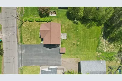 3021 Hutchinson Rd, Duluth, MN 55811 - Photo 16