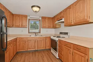 2022 W 7th St, Duluth, MN 55806 - Photo 18