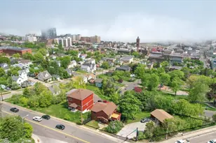 2022 W 7th St, Duluth, MN 55806 - Photo 26