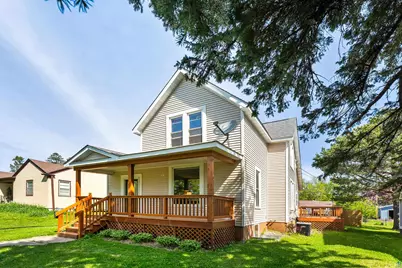 5005 Tioga St, Duluth, MN 55804 - Photo 2