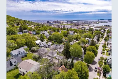 720 N 23rd Ave W, Duluth, MN 55806 - Photo 32