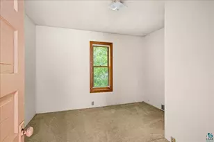 720 N 23rd Ave W, Duluth, MN 55806 - Photo 14