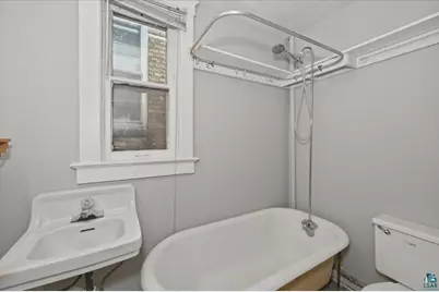 609 E 6th St, Duluth, MN 55805 - Photo 10
