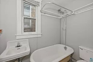 609 E 6th St, Duluth, MN 55805 - Photo 10