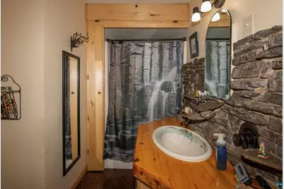 1339 Tom Lake Rd, Hovland, MN 55606 - Photo 42