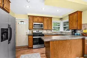 25 St Paul Ave, Duluth, MN 55803 - Photo 4