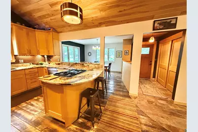 1811 Columbus Ave, Duluth, MN 55803 - Photo 38