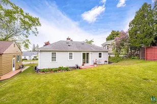 5211 Oneida St, Duluth, MN 55804 - Photo 28