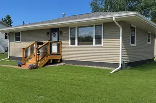 2210 Ohio Ave, Superior, WI 54880 - Photo 1