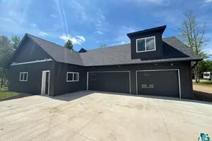 3454 Anderson Rd, Hibbing, MN 55746 - Photo 2